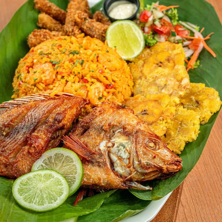 Combo Bocas de Ceniza